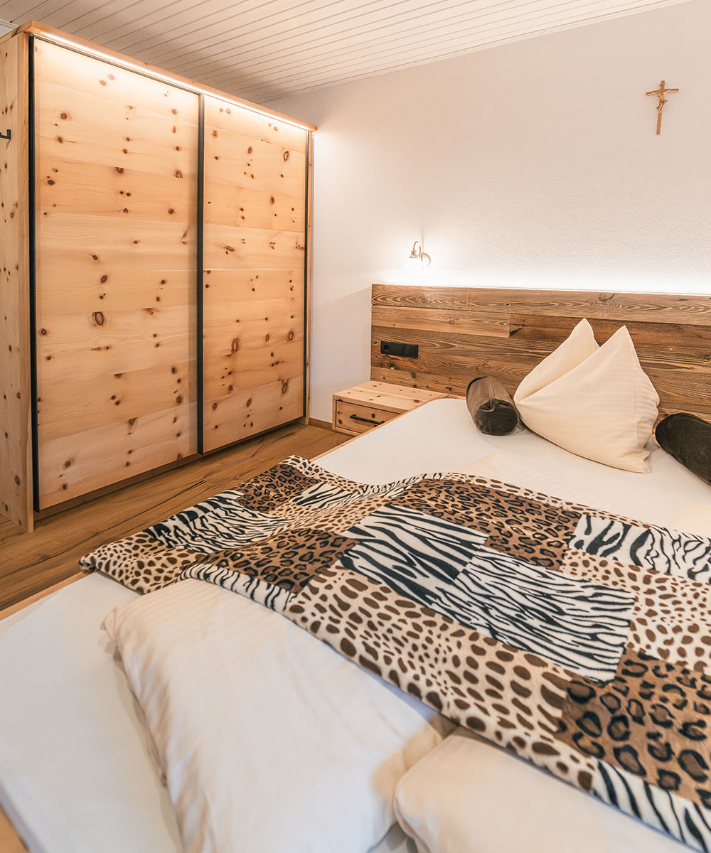 pension-wiesenhof-suedtirol-wipptal-pfulters-freienfeld-sterzing-urlaub-mountainbike-familienurlaub-zimmer-halbpension-skigebiet-rodelbahn-3